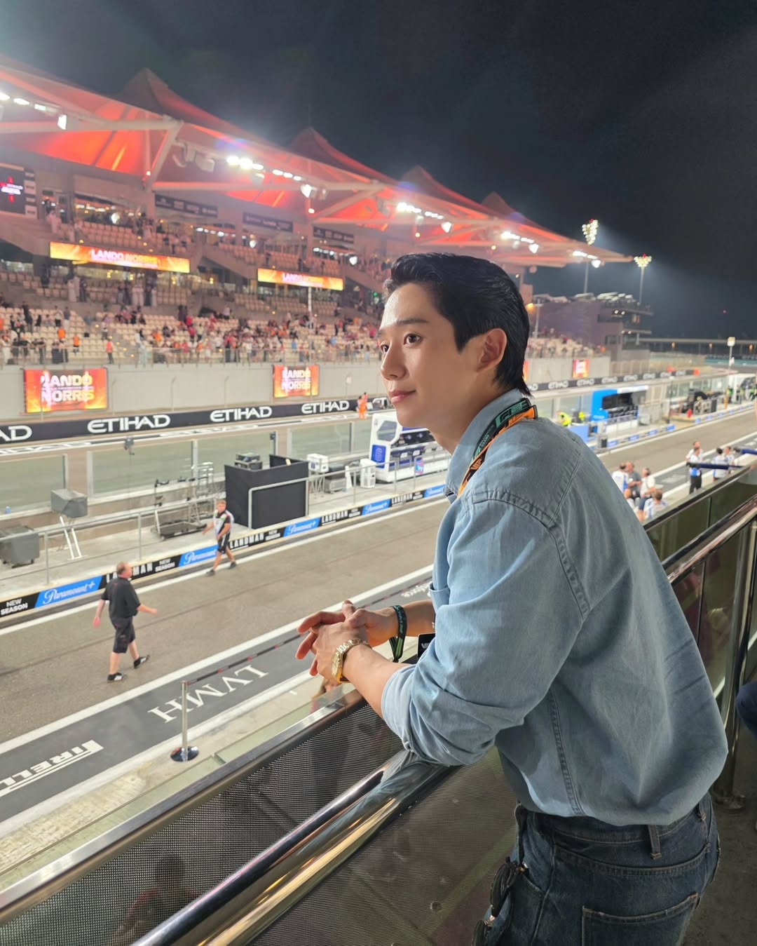 粉絲拍下的丁海寅瞬間