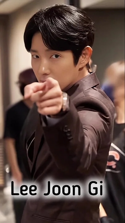 Recent activity shot of Lee Joongi