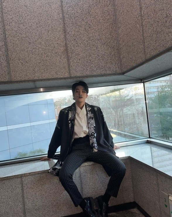 Behind-the-scenes cut of Jeong Dongwon