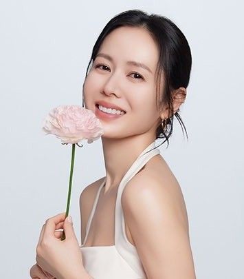 Cuplikan di balik layar dari Son Yejin
