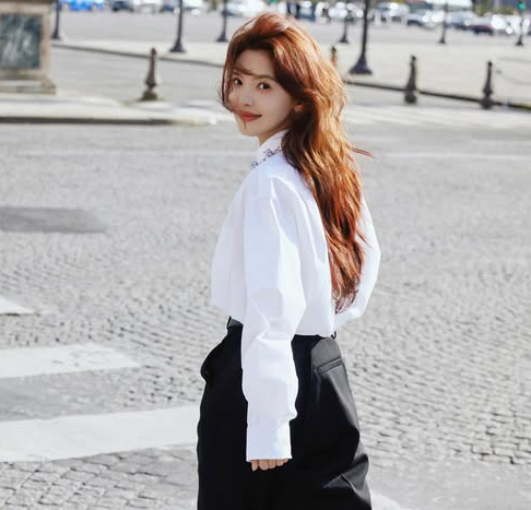 Latest photo of Zhang Ruonan