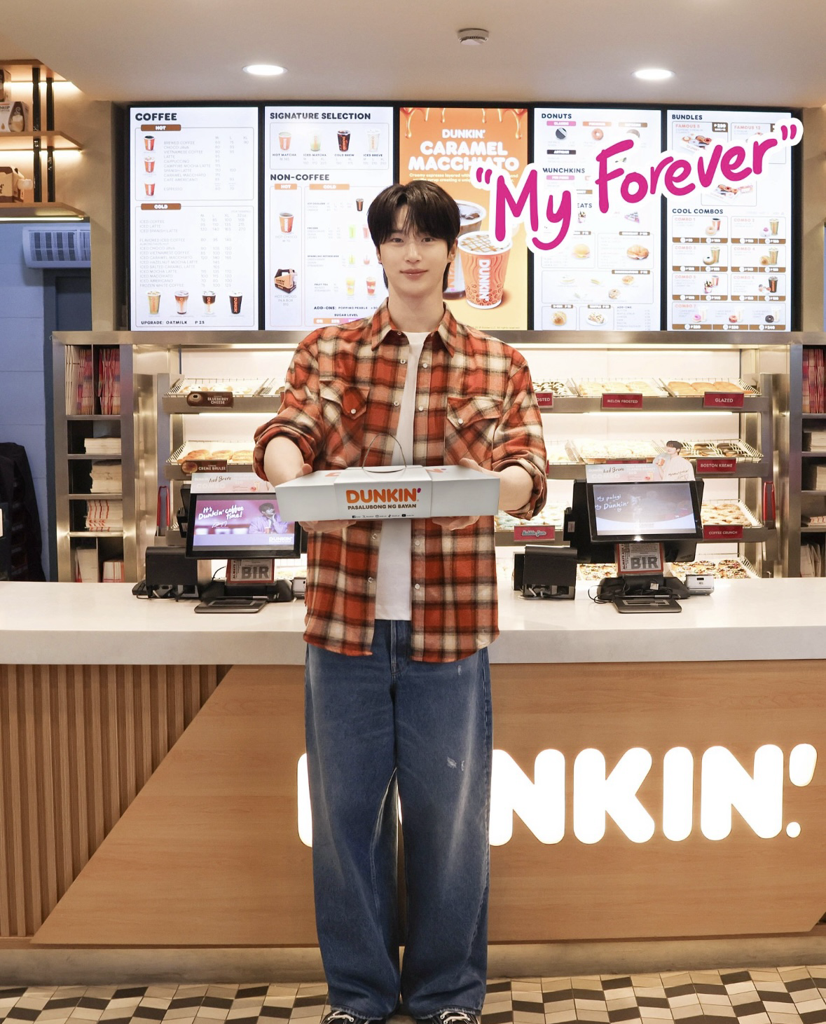Latest photo of Byeon Wooseok