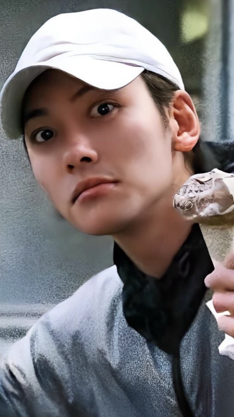 A moment captured by a fan of Ji Changwook