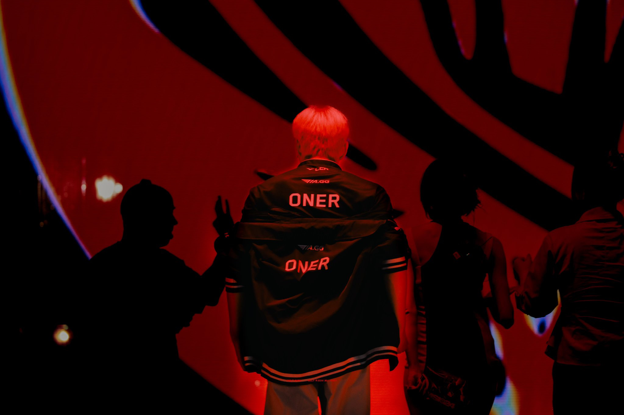 A moment captured by a fan of Oner
