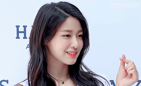 A moment captured by a fan of Seolhyun