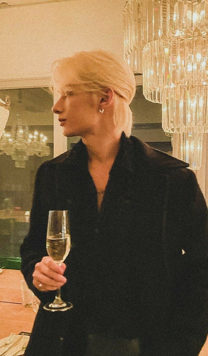 Wen Junhui background image recommended by Choeaedol Celeb fandom