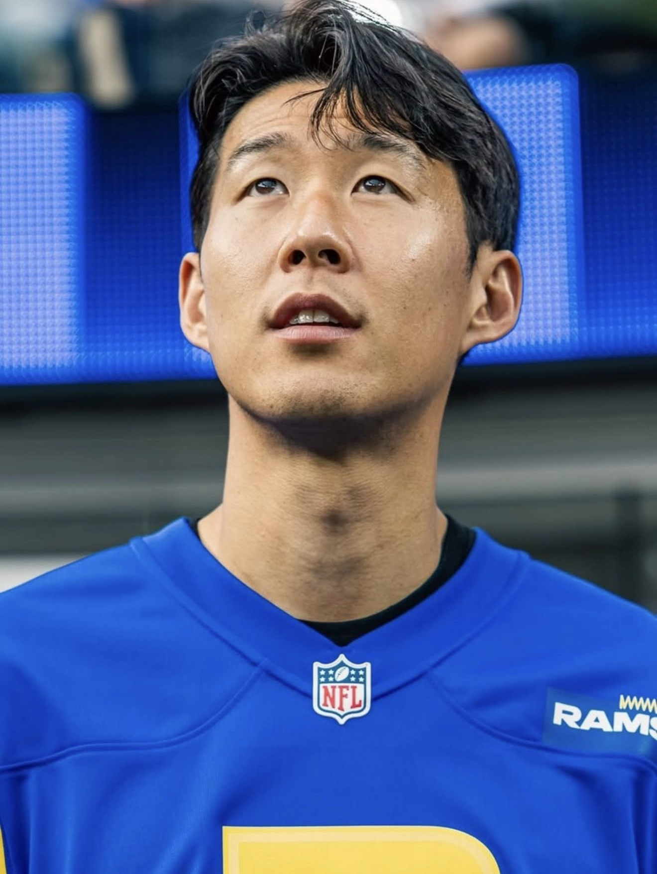 손흥민의 비하인드 컷