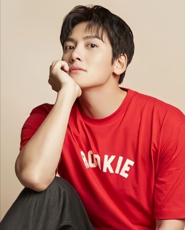Latest photo of Ji Changwook