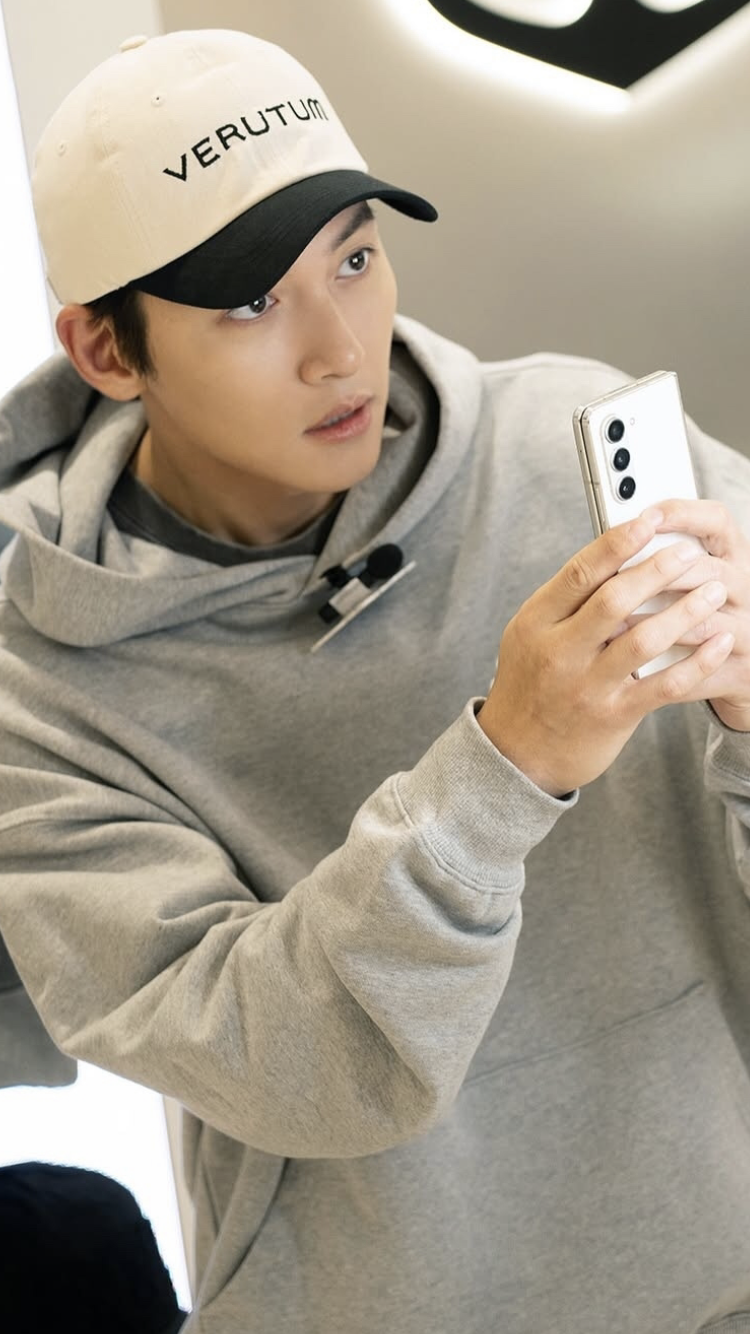 池昌旭的最新照片