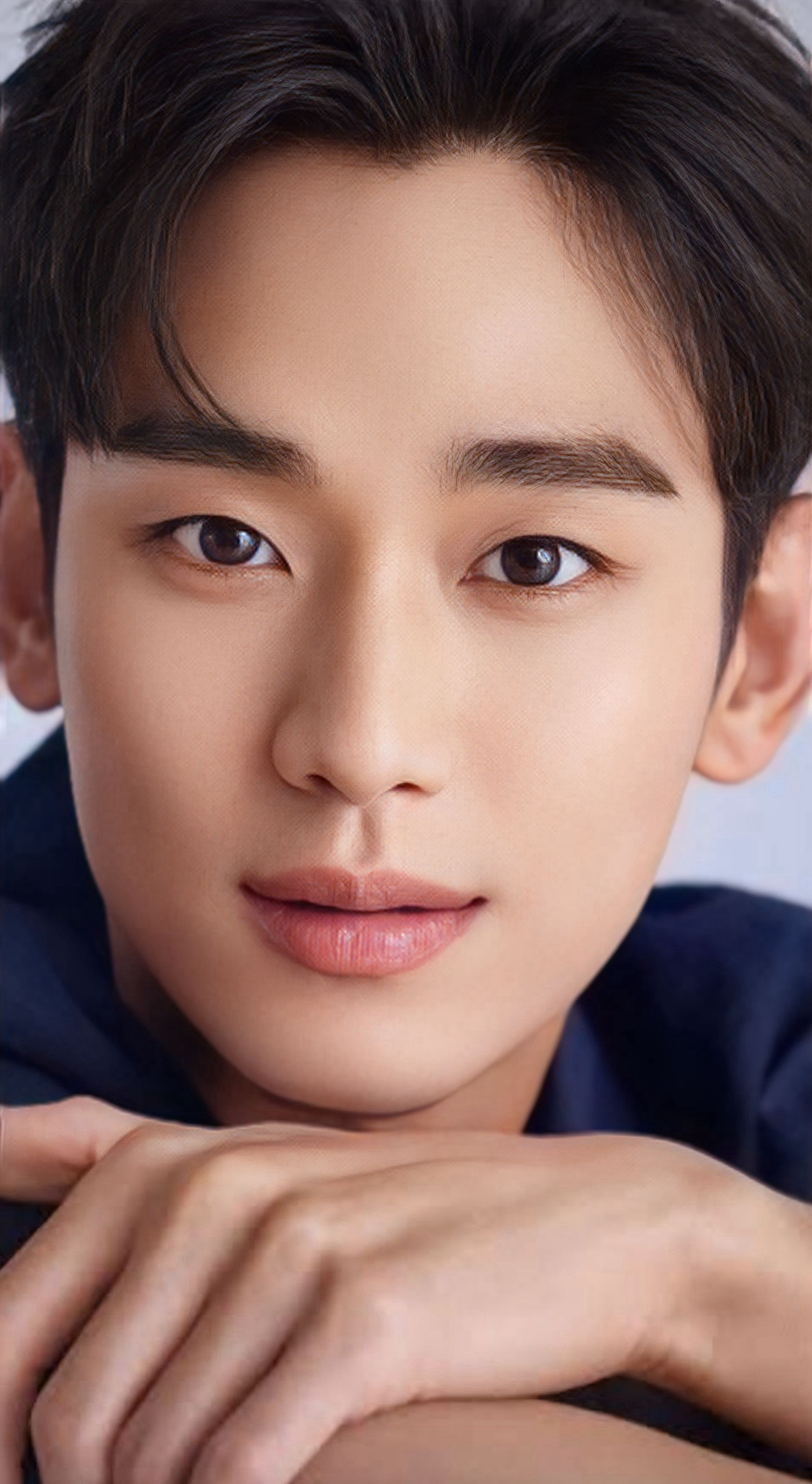 金秀贤的幕后花絮