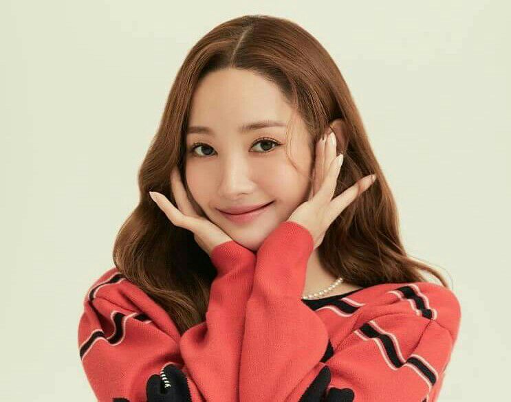 Recent activity shot of Park Minyoung