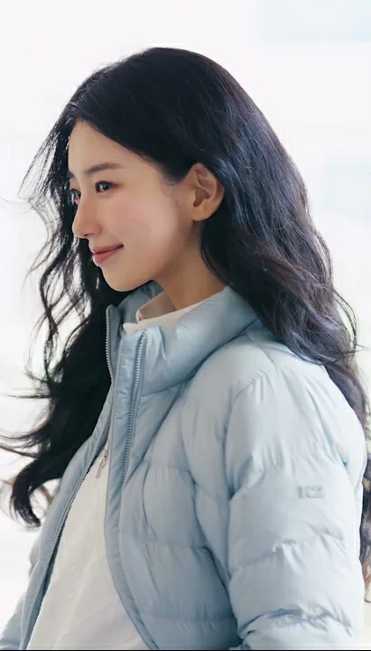 粉絲拍下的裴秀智瞬間