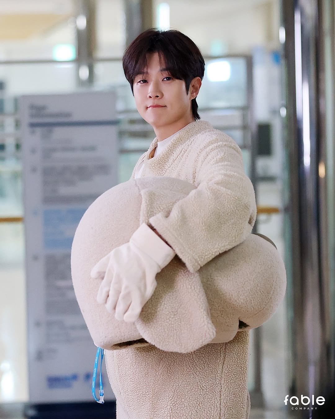 Behind-the-scenes cut of Choi Wooshik