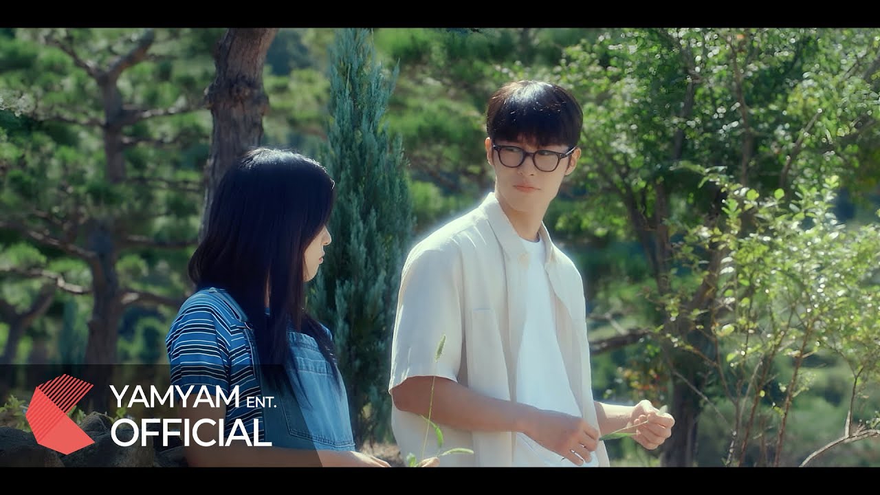 Momen yang diabadikan oleh penggemar Lee Jongsuk