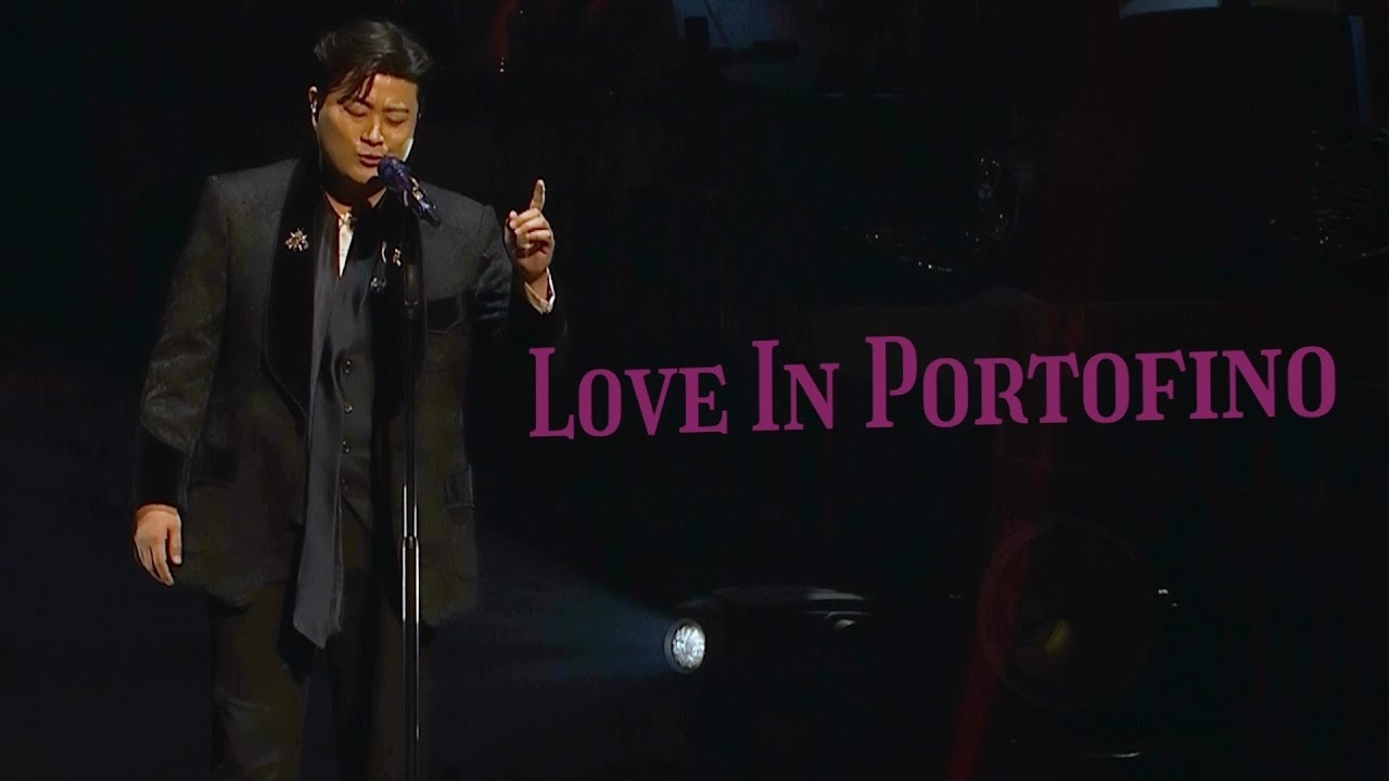 A moment captured by a fan of Kim Hojoong