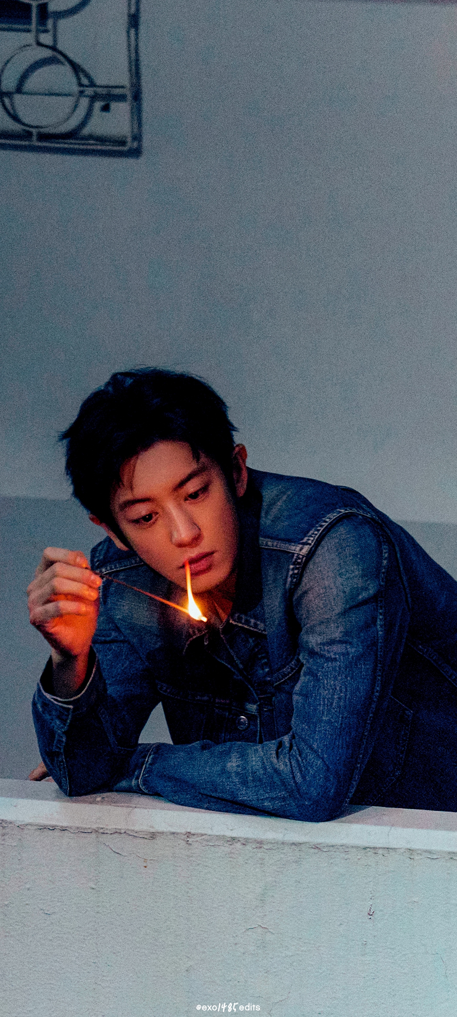 Emotional wallpaper shared by fans for Chanyeol