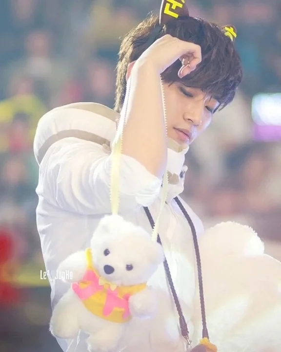 A moment captured by a fan of Lee Junho