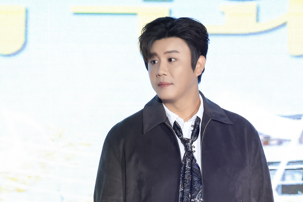 Behind-the-scenes cut of Jin Haesung