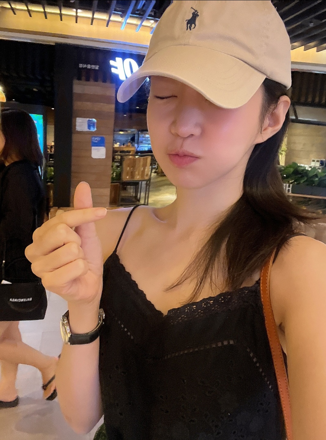 Recent activity shot of Yeon Yuri