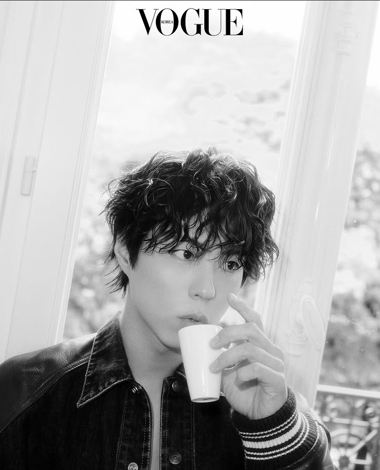 Latest photo of Park Bogum