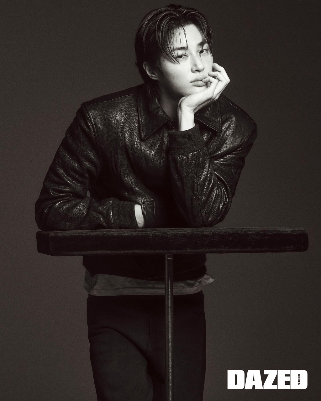 Behind-the-scenes cut of Byeon Wooseok