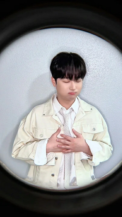 Special wallpaper made by Lee Chanwon's fans