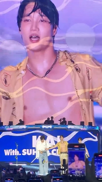Gambar latar perwakilan yang disukai fandom KAI