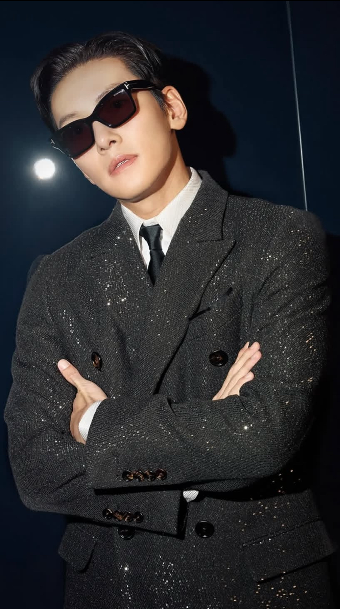 Behind-the-scenes cut of Ji Changwook