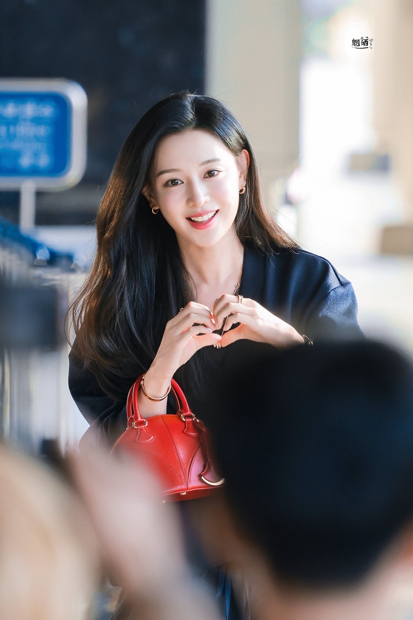 Recent activity shot of Kim Jiwon
