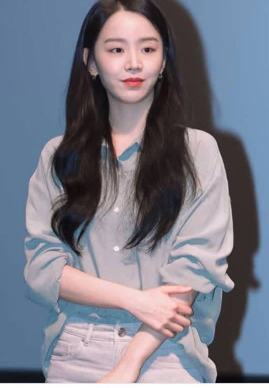 Recent activity shot of Shin Haesun