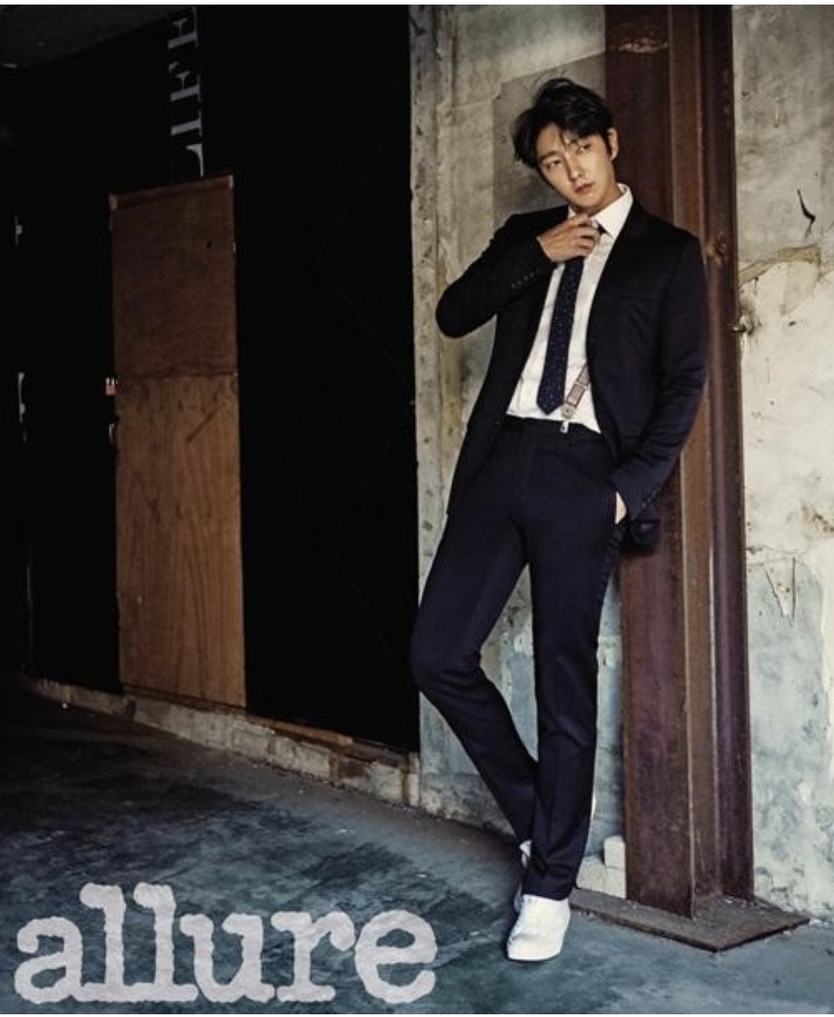 A moment captured by a fan of Lee Joongi