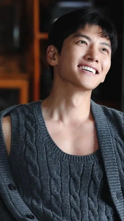 Representative background image loved by Ji Changwook fandom