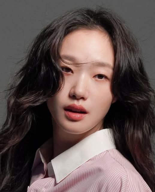 Latest photo of Kim Goeun
