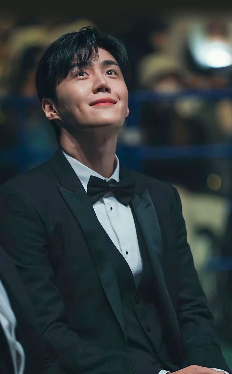 A moment captured by a fan of Kim Seonho