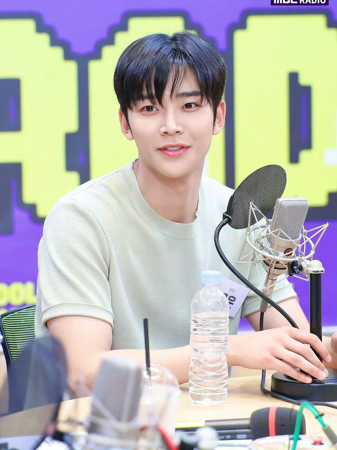 Recent activity shot of Rowoon