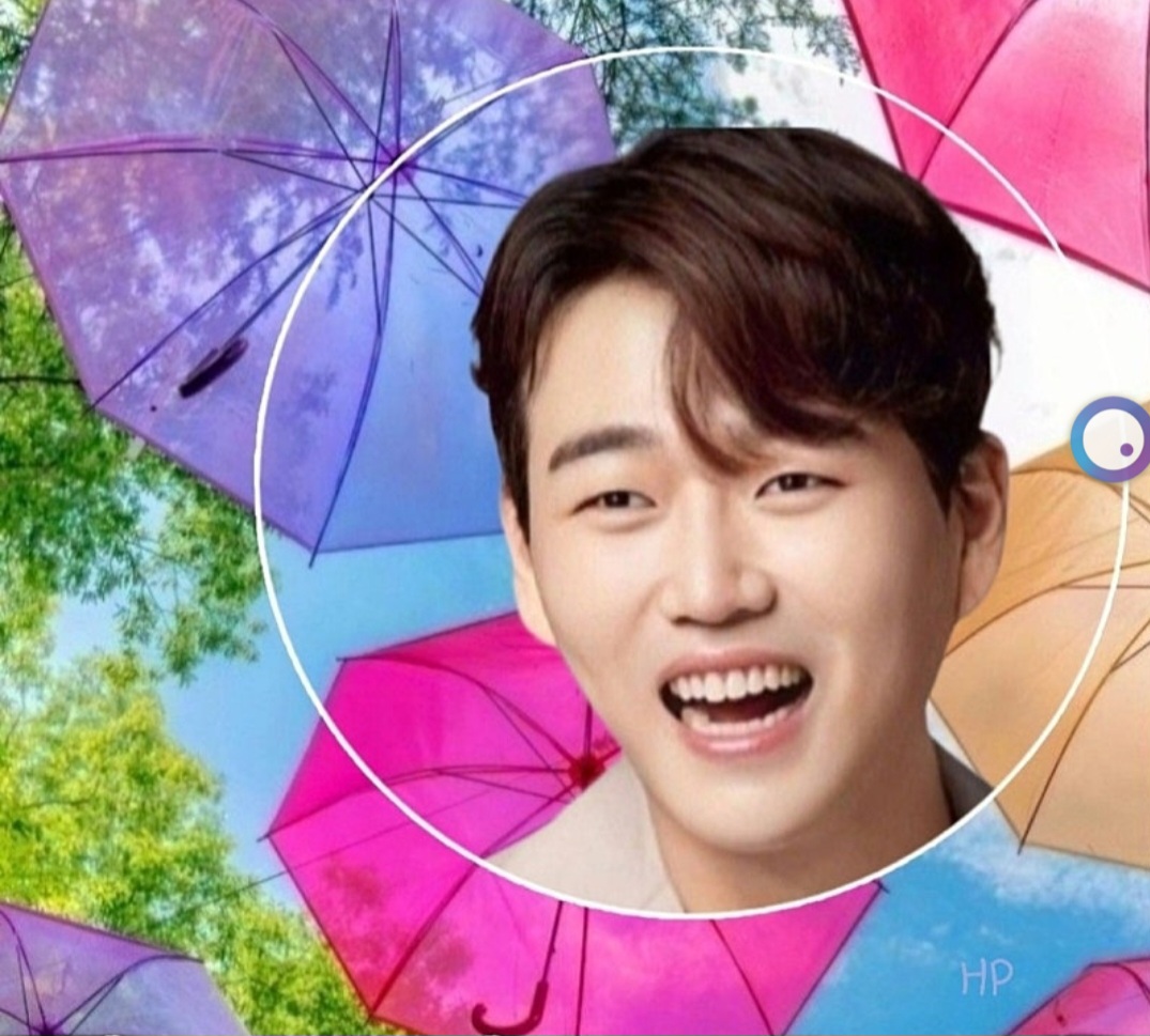 Recent activity shot of Hwang Youngwoong