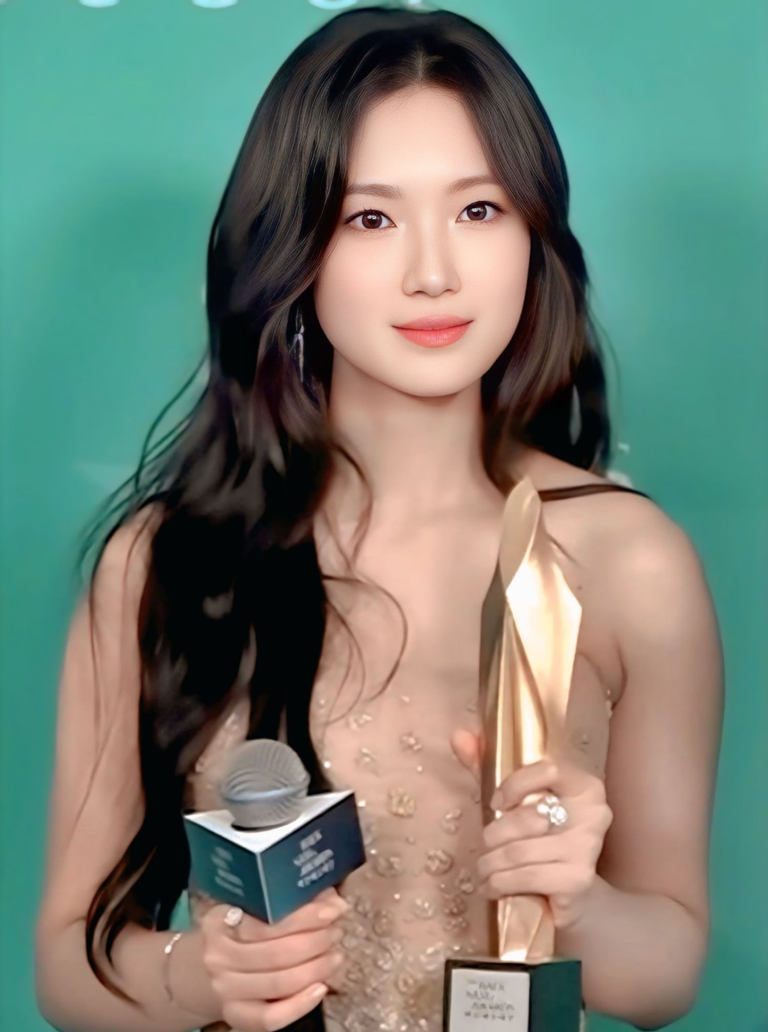 Latest photo of Kim Hyeyoon
