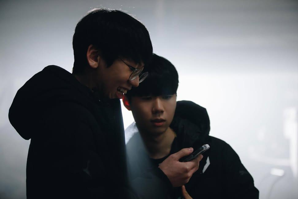 A moment captured by a fan of Doran