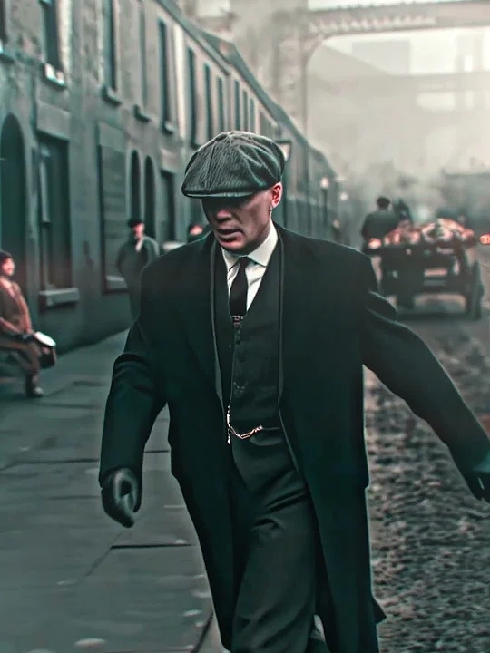 Behind-the-scenes cut of Cillian Murphy