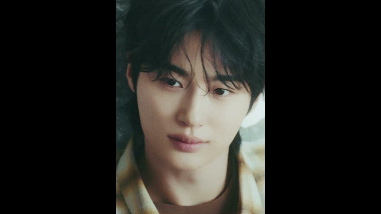 Latest photo of Byeon Wooseok