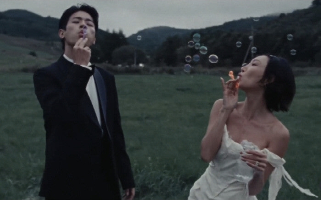 Behind-the-scenes cut of Park Jeongmin