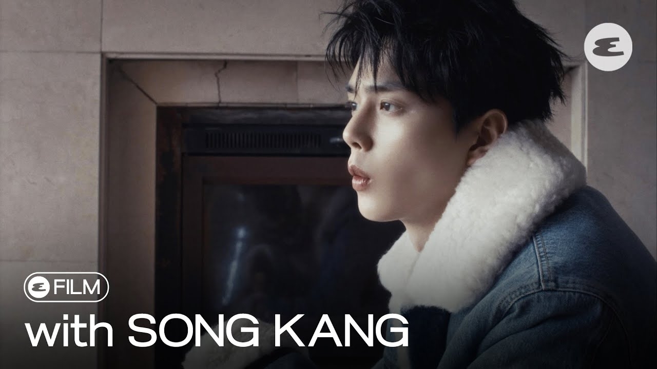 A moment captured by a fan of Song Kang