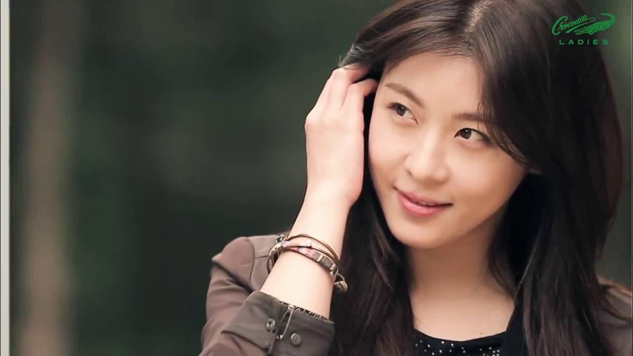 Behind-the-scenes cut of Ha Jiwon