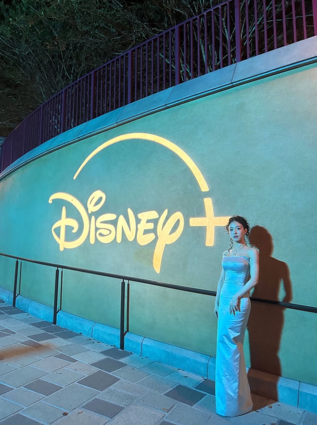 Behind-the-scenes cut of Lee Seyoung