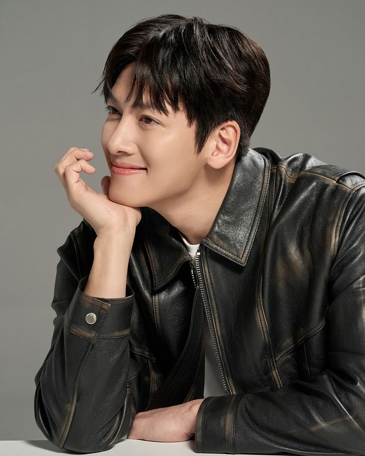 A moment captured by a fan of Ji Changwook