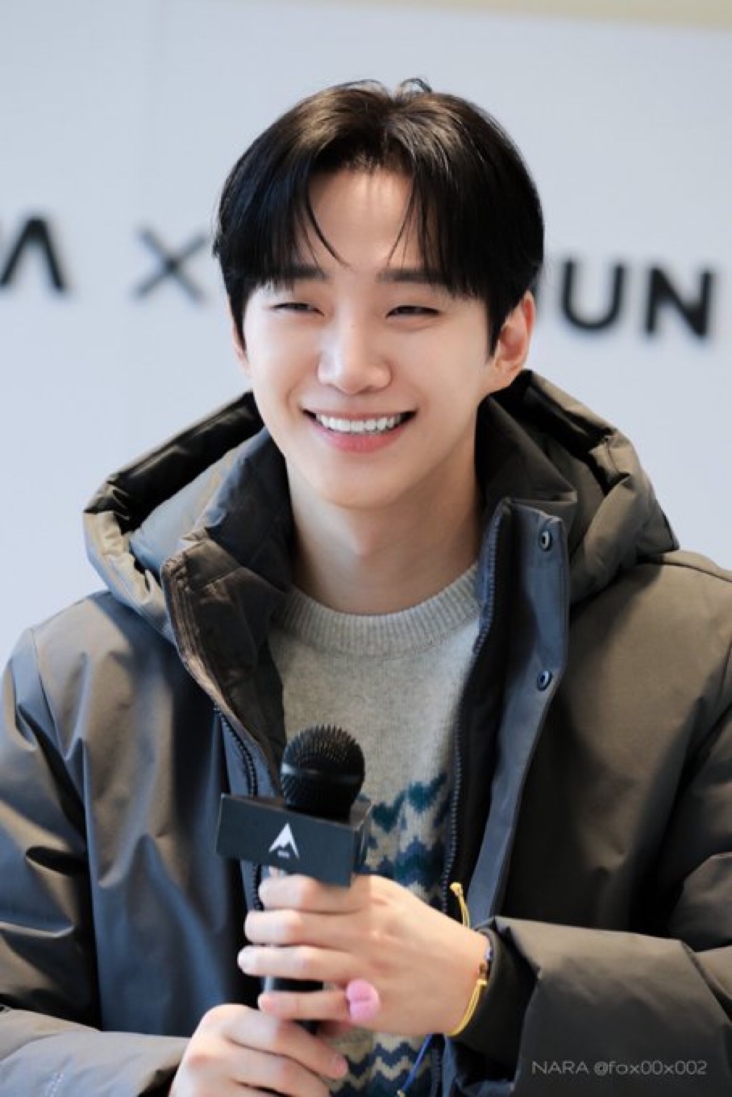 イ・ジュノのビハインドカット