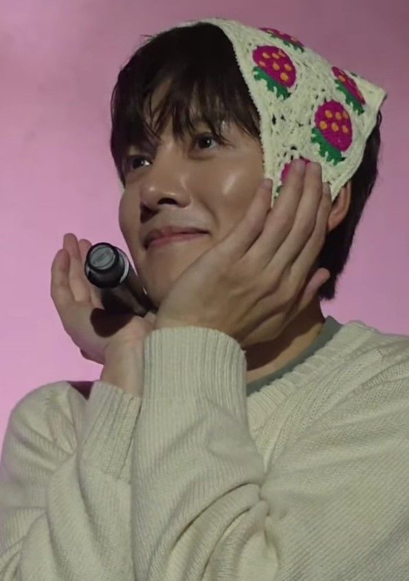 Recent activity shot of Ji Changwook