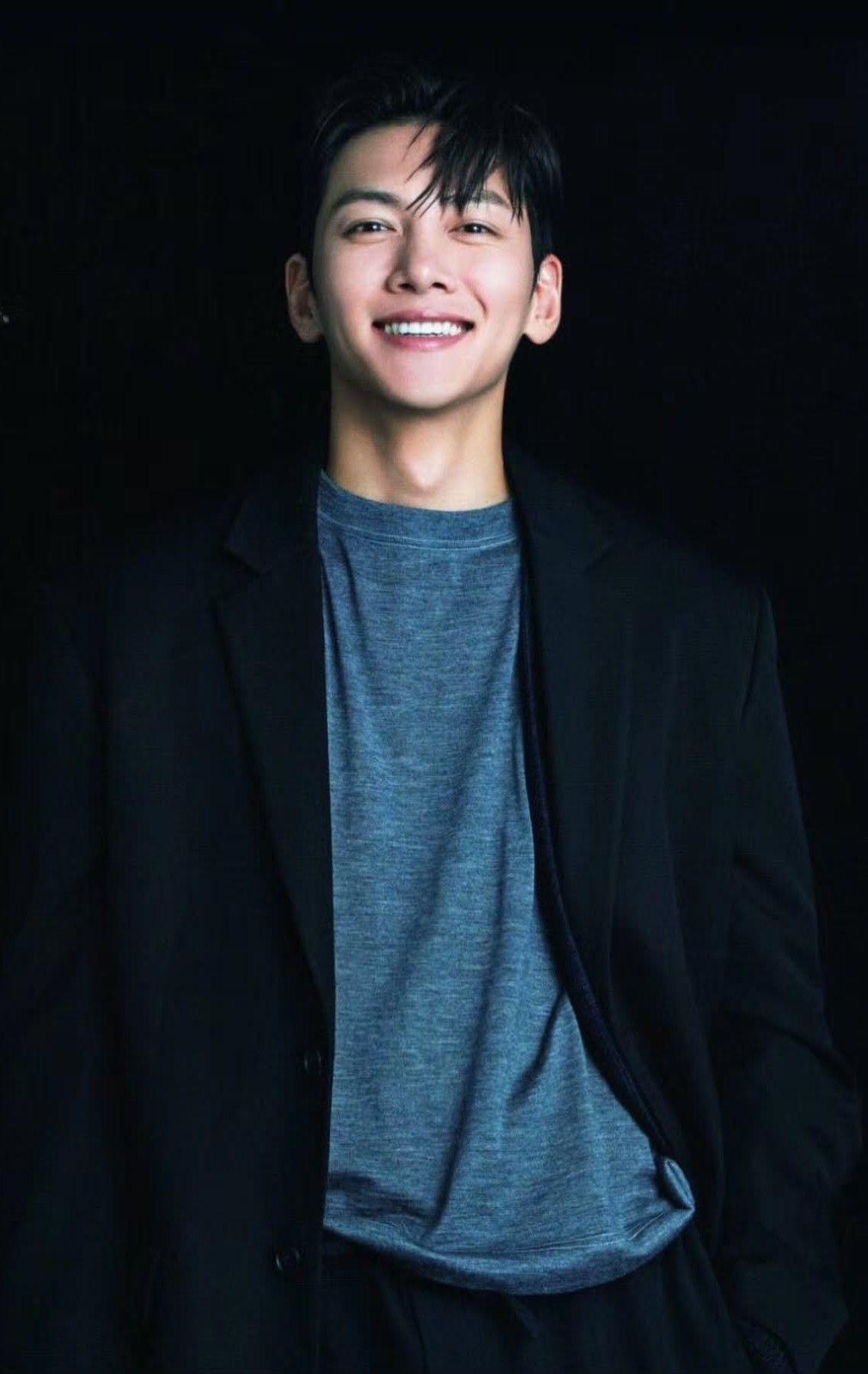 A moment captured by a fan of Ji Changwook