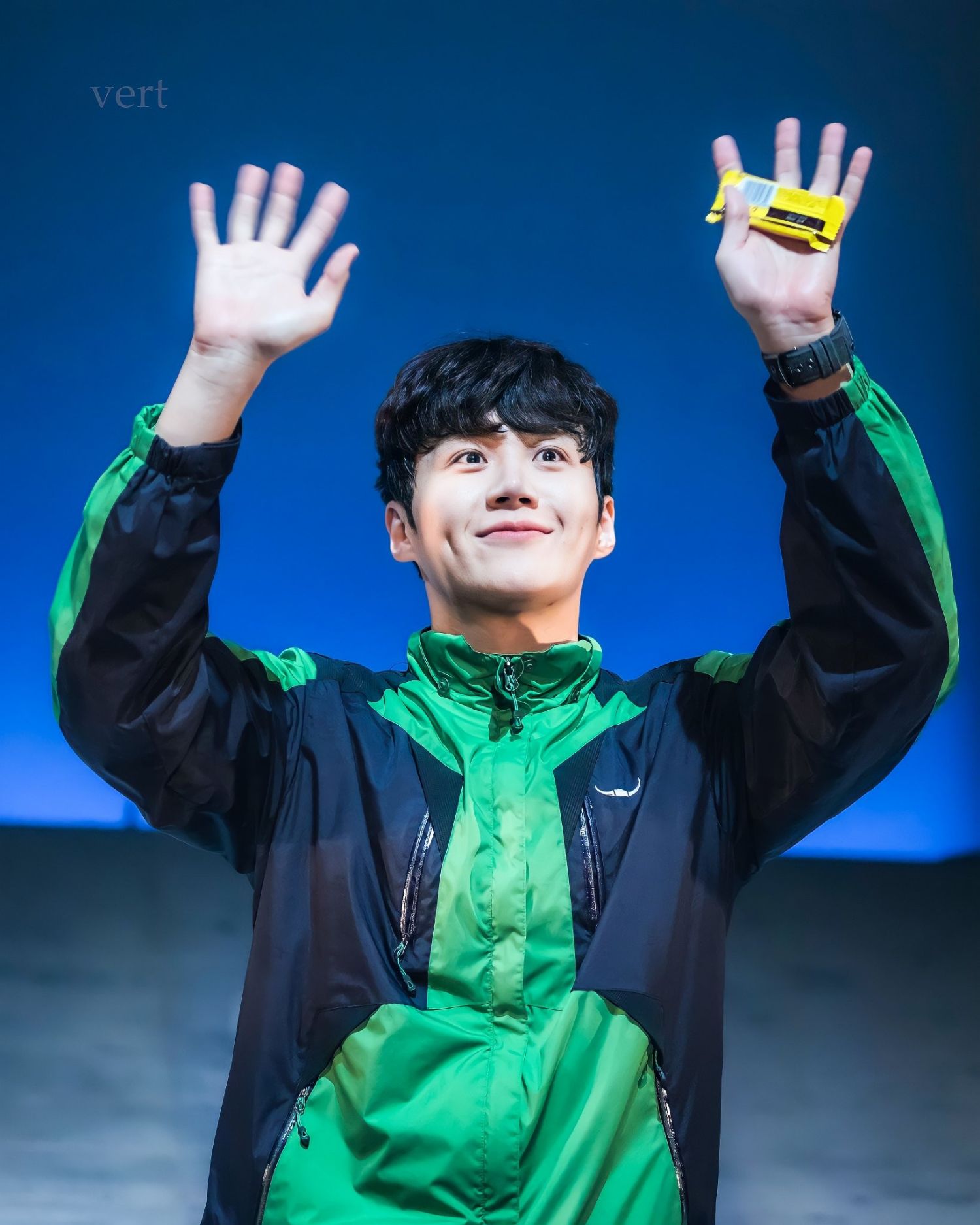 Foto kegiatan terbaru dari Kim Seonho