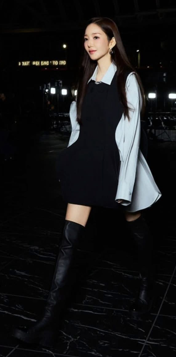 Latest photo of Park Minyoung